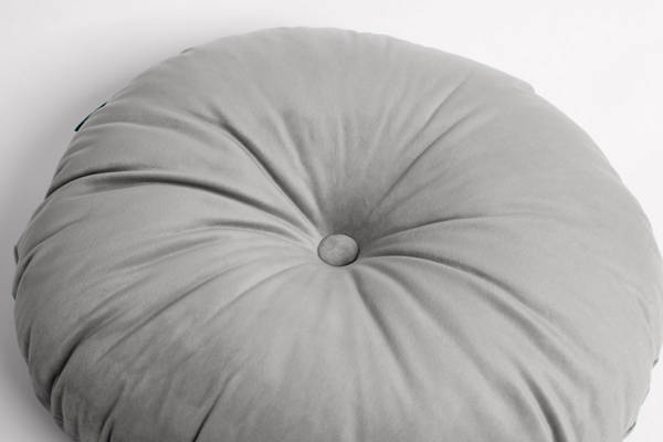 Okrągła poduszka OLIWIA 45 cm - szara